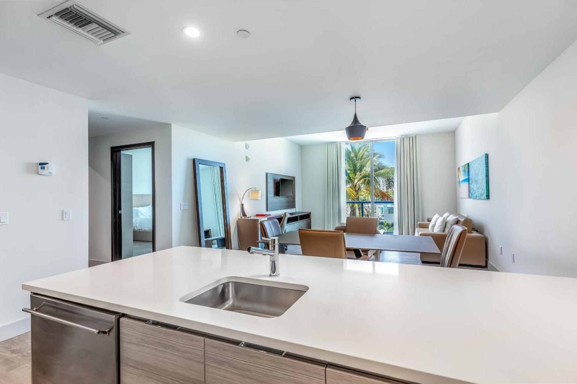 Stylish Private Beach Condo In Hollywood Fl, 3Min Walk To Hollywood Beach エクステリア 写真